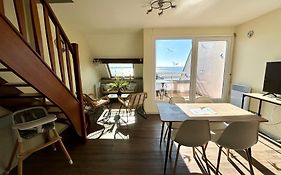 Plein Sud, appartement vue baie, accès direct plage